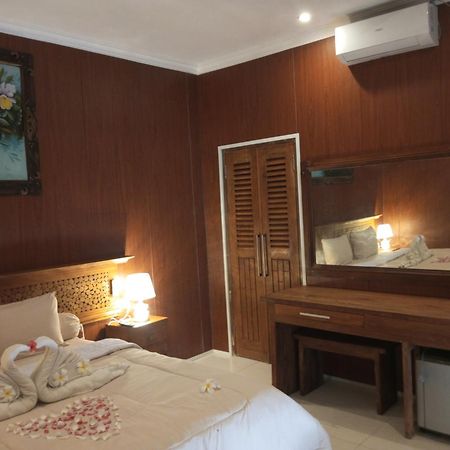 Coral Beach Seaside Gili Trawangan Luaran gambar