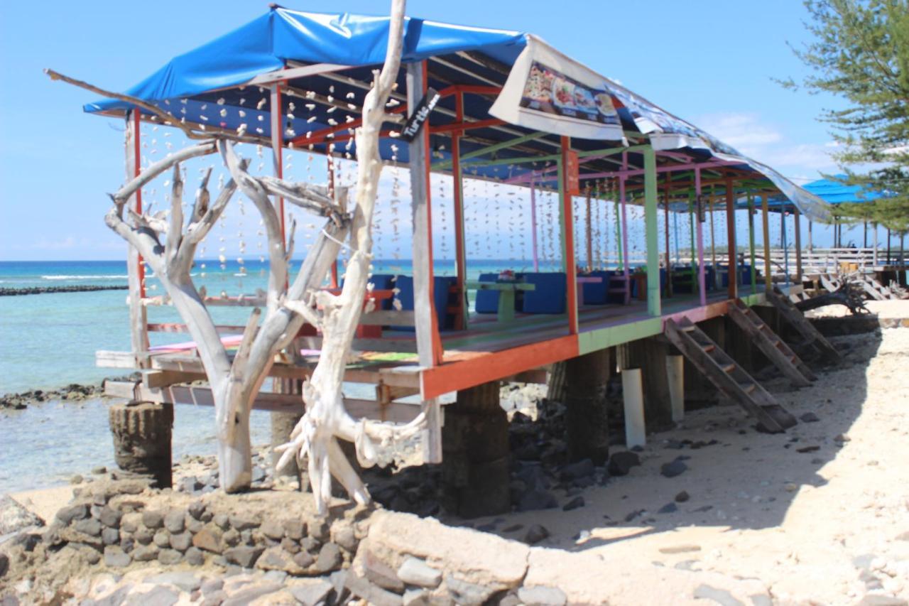 Coral Beach Seaside Gili Trawangan Luaran gambar