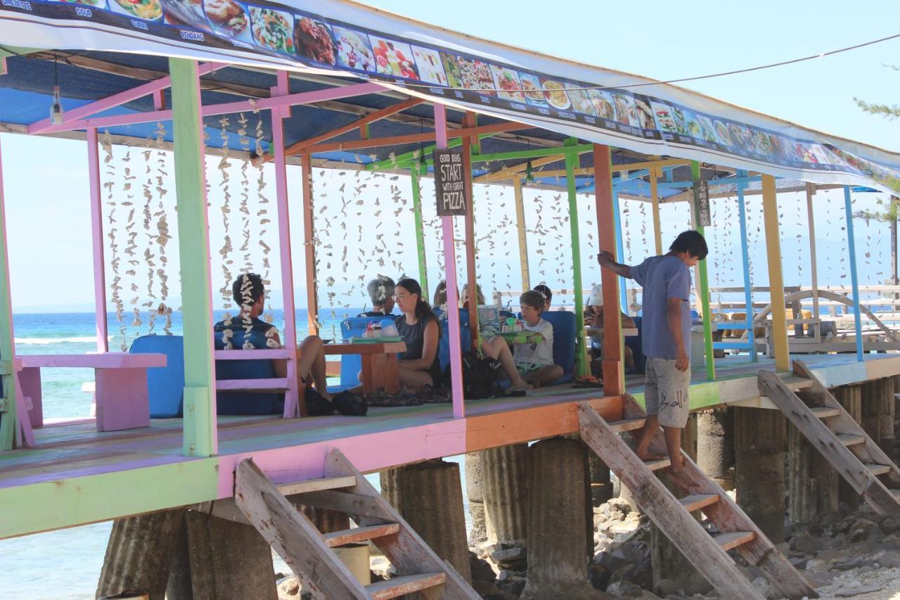 Coral Beach Seaside Gili Trawangan Luaran gambar