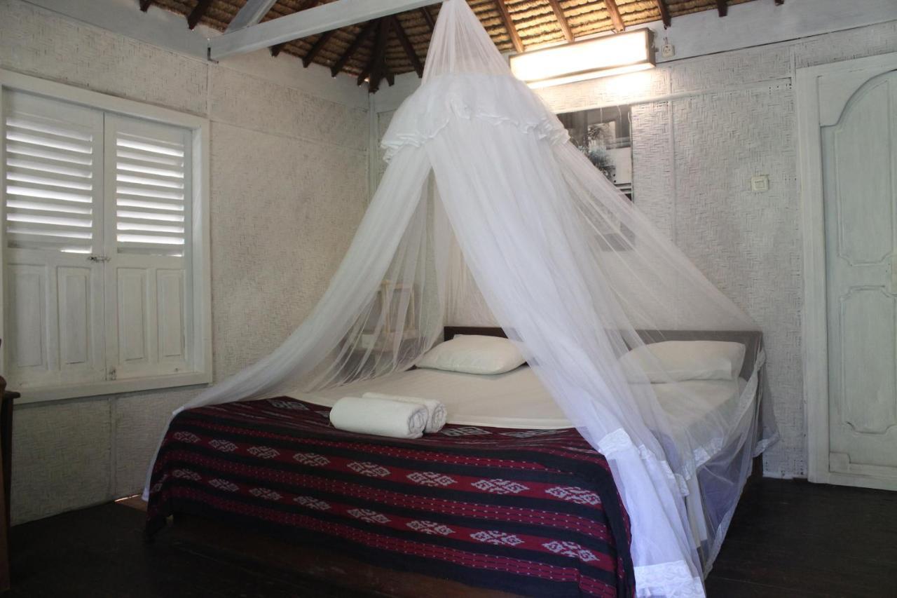 Coral Beach Seaside Gili Trawangan Luaran gambar
