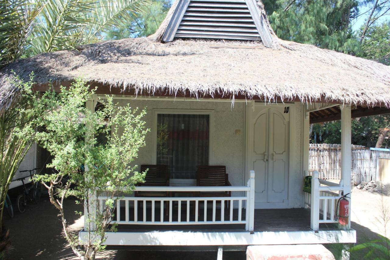 Coral Beach Seaside Gili Trawangan Luaran gambar